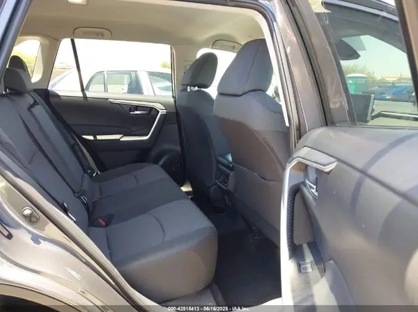 2T3P1RFV4SW548472 2025 TOYOTA RAV 4 - Image 8