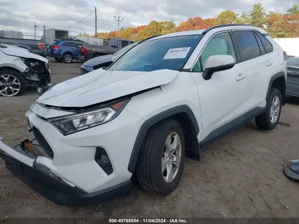 2T3P1RFV5KC040917 2019 TOYOTA RAV 4 - Image 2