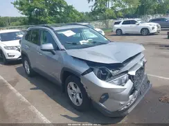 2T3P1RFV5KW011335 2019 TOYOTA RAV 4