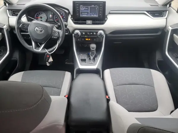 2T3P1RFV5KW053276 2019 TOYOTA RAV 4 - Image 8
