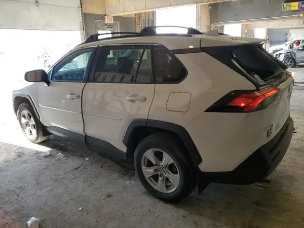2T3P1RFV5MC201141 2021 TOYOTA RAV 4 - Image 2