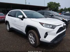 2T3P1RFV5MC227352 2021 TOYOTA RAV 4