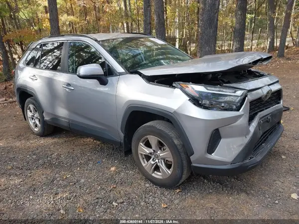 2T3P1RFV5NC307333 2022 TOYOTA RAV 4 - Image 1