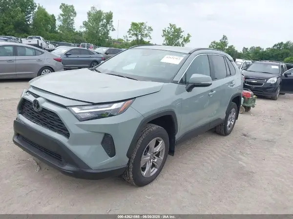 2T3P1RFV5PW378212 2023 TOYOTA RAV 4 - Image 2