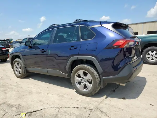 2T3P1RFV5PW396287 2023 TOYOTA RAV 4 - Image 2