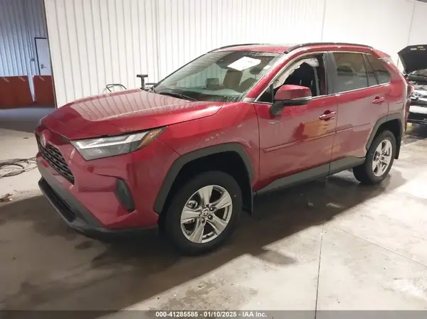 2T3P1RFV5RW446253 2024 TOYOTA RAV 4 - Image 2