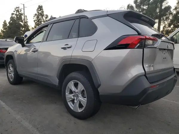 2T3P1RFV6KC006954 2019 TOYOTA RAV 4 - Image 2