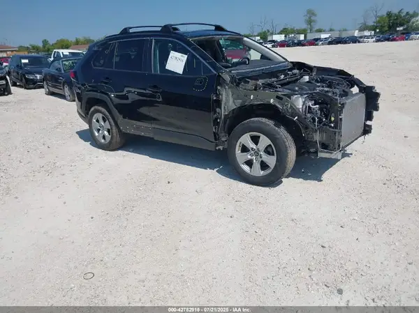 2T3P1RFV6KW001607 2019 TOYOTA RAV 4 - Image 1
