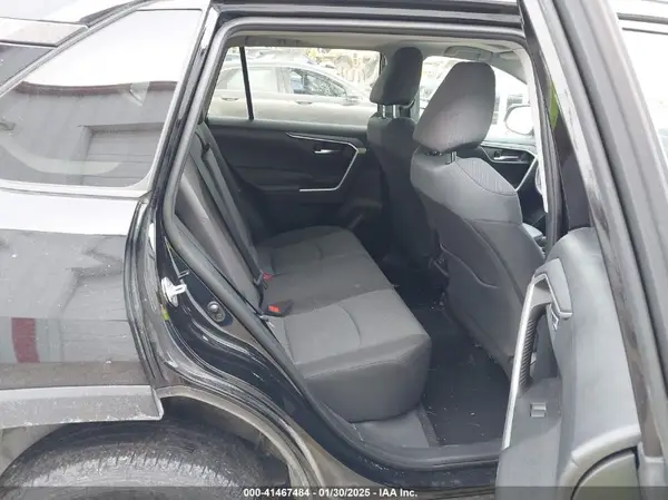 2T3P1RFV6KW043114 2019 TOYOTA RAV 4 - Image 8