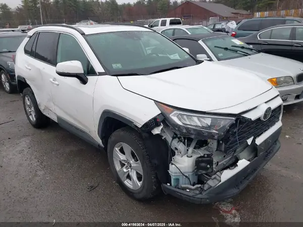 2T3P1RFV6KW055277 2019 TOYOTA RAV 4 - Image 1