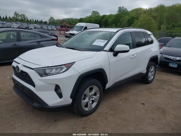 2T3P1RFV6KW081863 2019 TOYOTA RAV 4 - Image 2