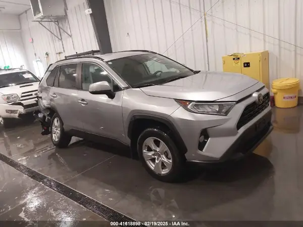 2T3P1RFV6LC130319 2020 TOYOTA RAV 4 - Image 1