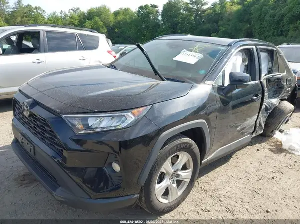 2T3P1RFV6MC182924 2021 TOYOTA RAV 4 - Image 2