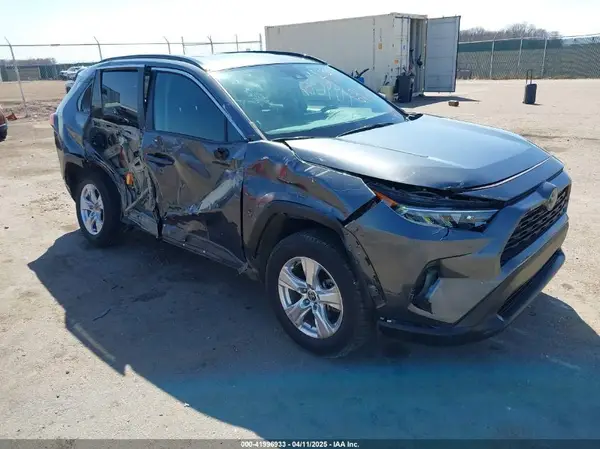 2T3P1RFV6MC185936 2021 TOYOTA RAV 4 - Image 1