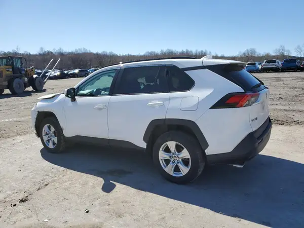 2T3P1RFV6MC190893 2021 TOYOTA RAV 4 - Image 2