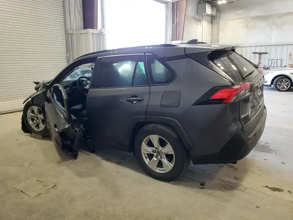 2T3P1RFV6MW152854 2021 TOYOTA RAV 4 - Image 2