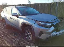 2T3P1RFV6NC257767 2022 TOYOTA RAV 4