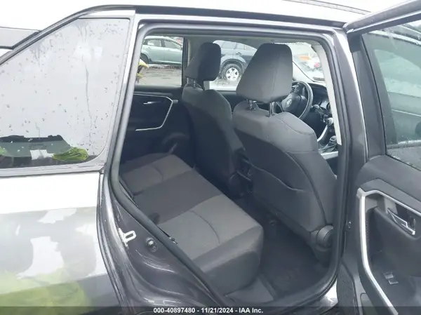 2T3P1RFV6NC285570 2022 TOYOTA RAV 4 - Image 8