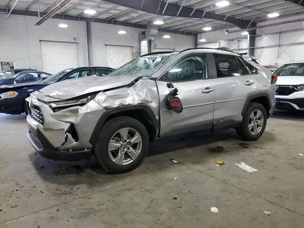 2T3P1RFV6NC318793 2022 TOYOTA RAV 4 - Image 1