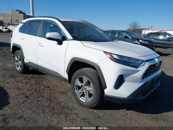 2T3P1RFV6PC380620 2023 TOYOTA RAV 4 - Image 1