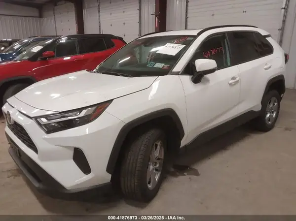 2T3P1RFV6PW345106 2023 TOYOTA RAV 4 - Image 2