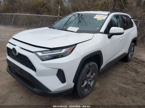 2T3P1RFV6RC421914 2024 TOYOTA RAV 4 - Image 2