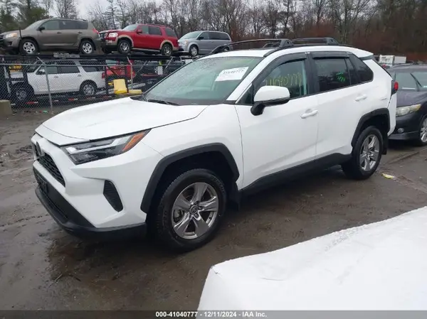 2T3P1RFV6RC436087 2024 TOYOTA RAV 4 - Image 2