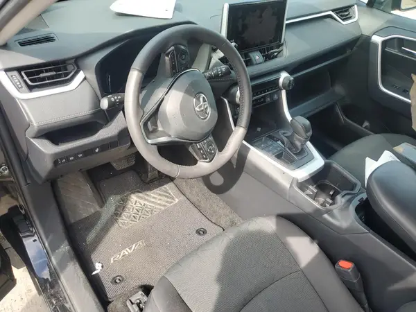 2T3P1RFV6RC445405 2024 TOYOTA RAV 4 - Image 8