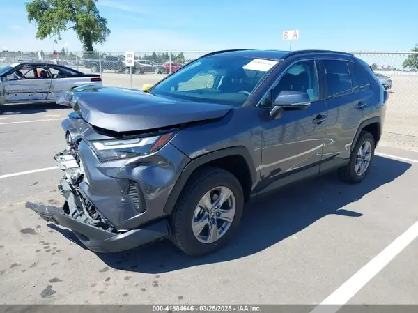 2T3P1RFV6SC502305 2025 TOYOTA RAV 4 - Image 2