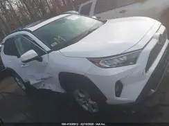 2T3P1RFV7KC034696 2019 TOYOTA RAV 4