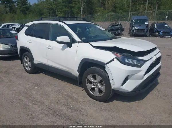 2T3P1RFV7KC040353 2019 TOYOTA RAV 4 - Image 1
