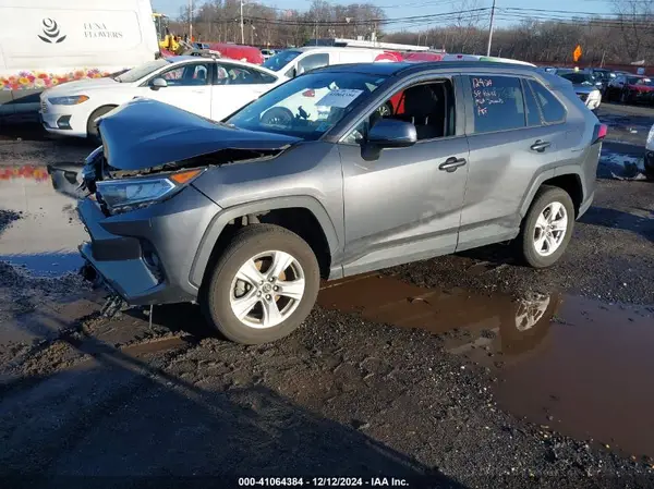 2T3P1RFV7MC143551 2021 TOYOTA RAV 4 - Image 2