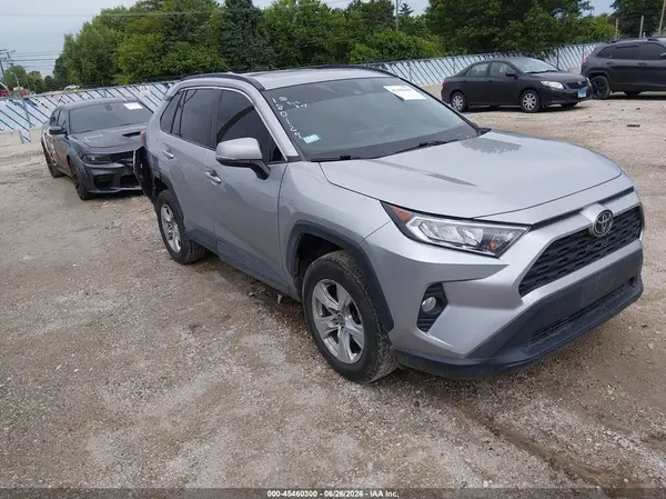 2T3P1RFV7MC180129 2021 TOYOTA RAV 4 - Image 1