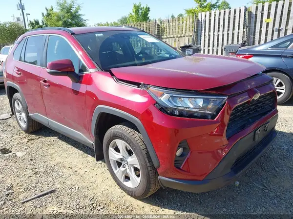 2T3P1RFV7MW164494 2021 TOYOTA RAV 4 - Image 1