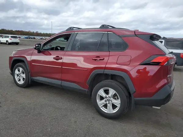 2T3P1RFV7MW175446 2021 TOYOTA RAV 4 - Image 2