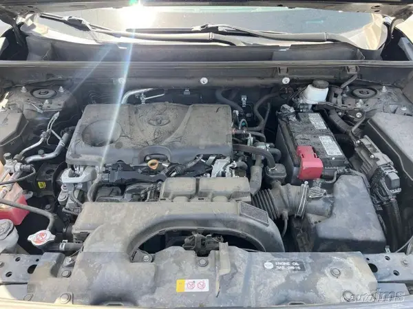 2T3P1RFV7MW196829 2021 TOYOTA RAV 4 - Image 1