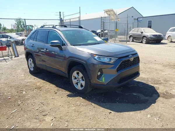 2T3P1RFV7MW243373 2021 TOYOTA RAV 4 - Image 1