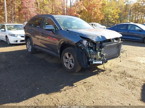 2T3P1RFV7NC320133 2022 TOYOTA RAV 4 - Image 1