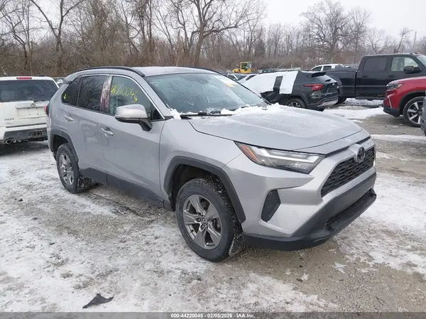 2T3P1RFV7RC404474 2024 TOYOTA RAV 4 - Image 1