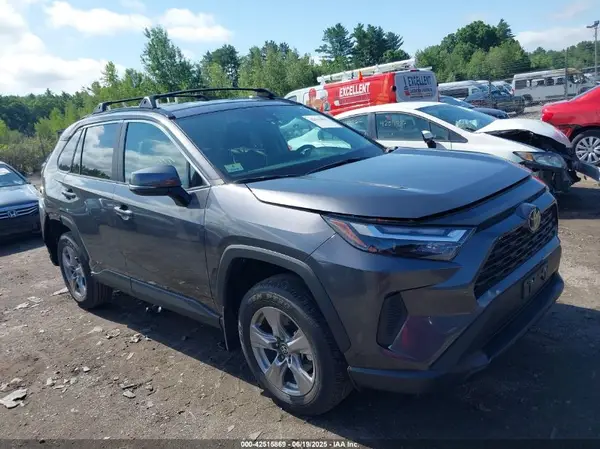 2T3P1RFV7RC464755 2024 TOYOTA RAV 4 - Image 1