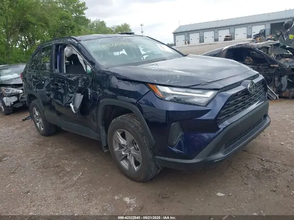 2T3P1RFV7RW418440 2024 TOYOTA RAV 4 - Image 1