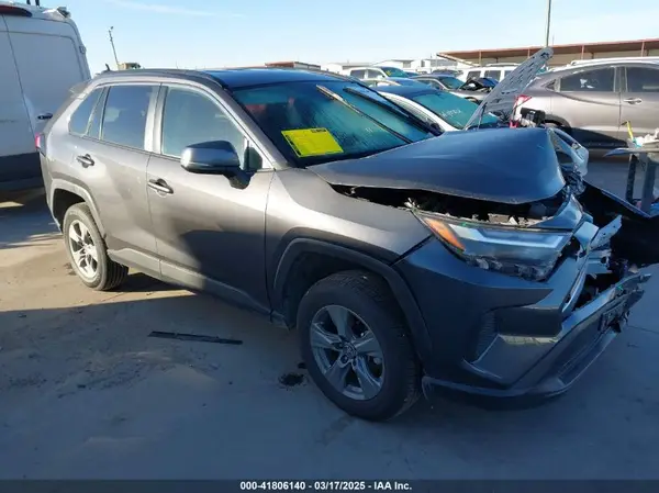 2T3P1RFV7RW419815 2024 TOYOTA RAV 4 - Image 1