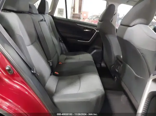 2T3P1RFV8KC004235 2019 TOYOTA RAV 4 - Image 8