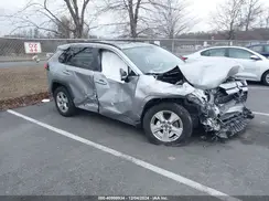 2T3P1RFV8KW053966 2019 TOYOTA RAV 4