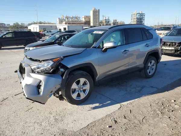 2T3P1RFV8MC143073 2021 TOYOTA RAV 4 - Image 1