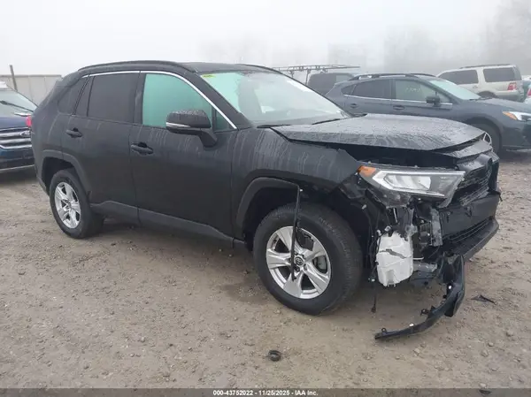 2T3P1RFV8MC218290 2021 TOYOTA RAV 4 - Image 1