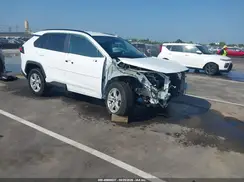 2T3P1RFV8MC248244 2021 TOYOTA RAV 4