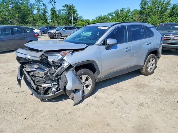 2T3P1RFV8MW192739 2021 TOYOTA RAV 4 - Image 1