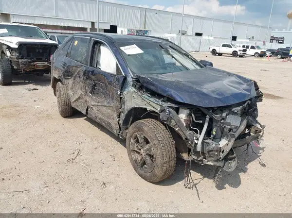 2T3P1RFV8MW194846 2021 TOYOTA RAV 4 - Image 1