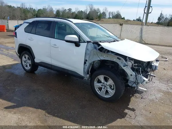 2T3P1RFV8MW216179 2021 TOYOTA RAV 4 - Image 1